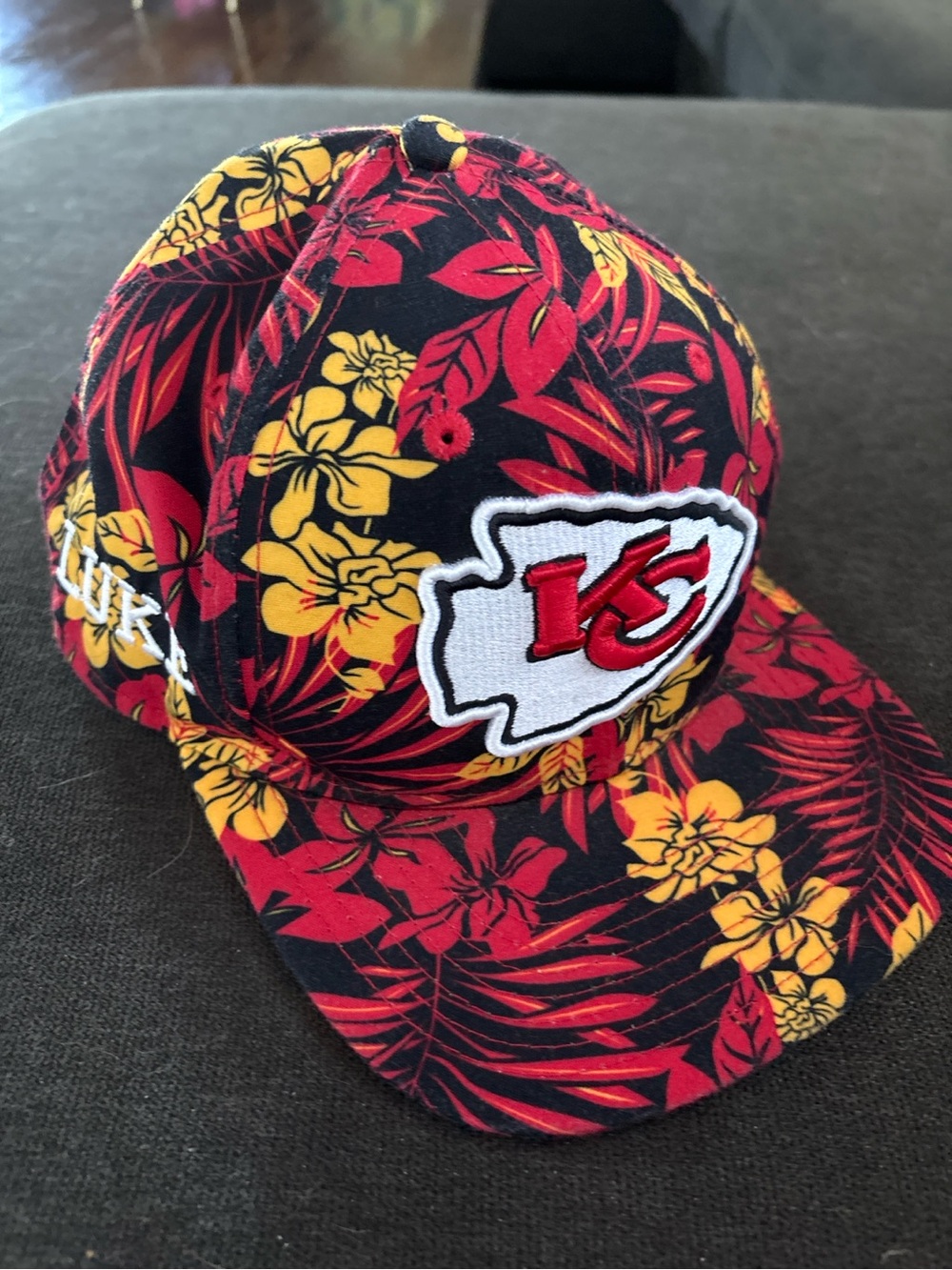 Kansas City Chiefs New Era 9FIFTY Tropical Floral Snapback Hat NFL